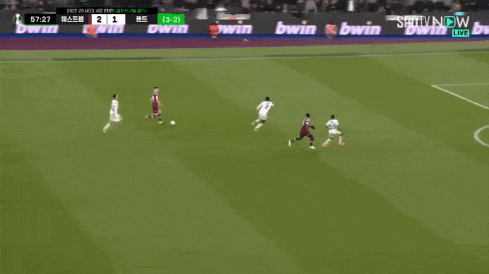 UECL 043-min.gif